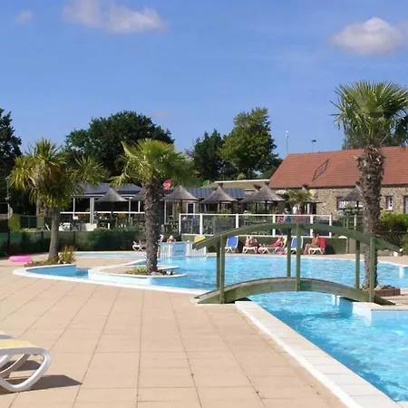 4 Etoiles - Piscine - Ccafgef Campingplatz La Haye