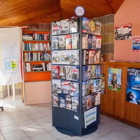 Zecamping 4 Familial Avec Etang De Peche Et Piscine Chauffee La Haye