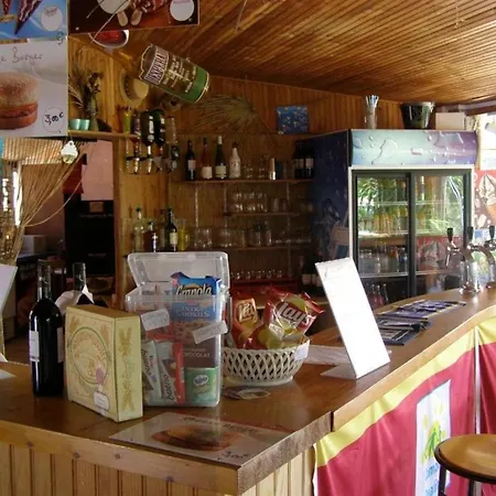 Zecamping 4 Etoiles Familial Avec Etang De Peche Et Piscine Chauffee La Haye