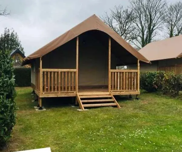 Zecamping 4 Familial Avec Etang De Peche Et Piscine Chauffee * La Haye