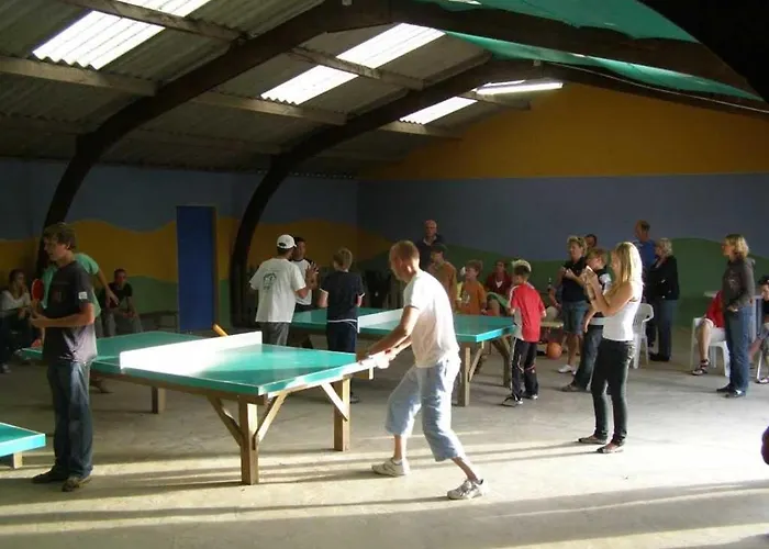 Campsite Zecamping 4 Familial Avec Etang De Peche Et Piscine Chauffee