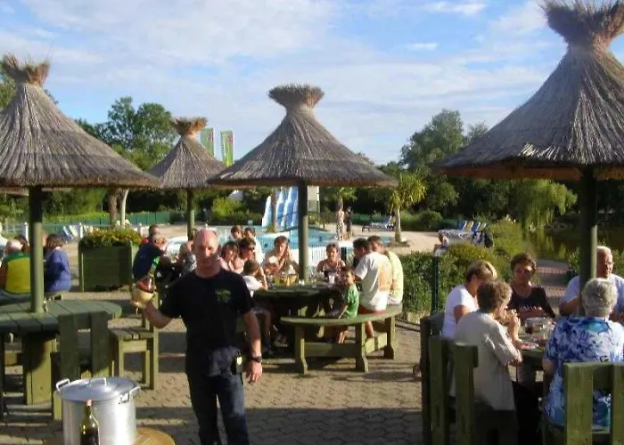 Campsite Zecamping 4 Familial Avec Etang De Peche Et Piscine Chauffee La Haye