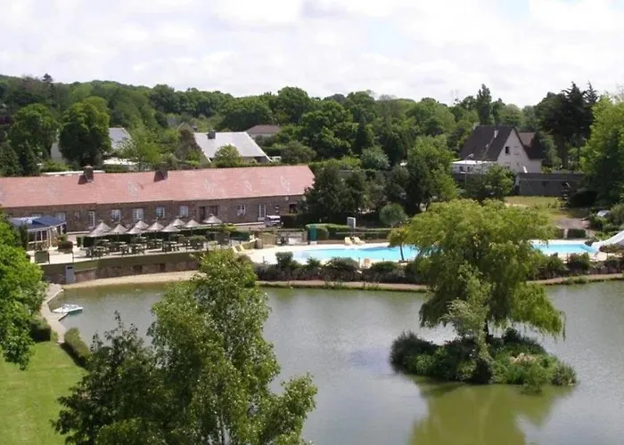 Zecamping 4 Familial Avec Etang De Peche Et Piscine Chauffee 4*